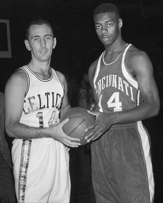 权引入或基 权引入或基